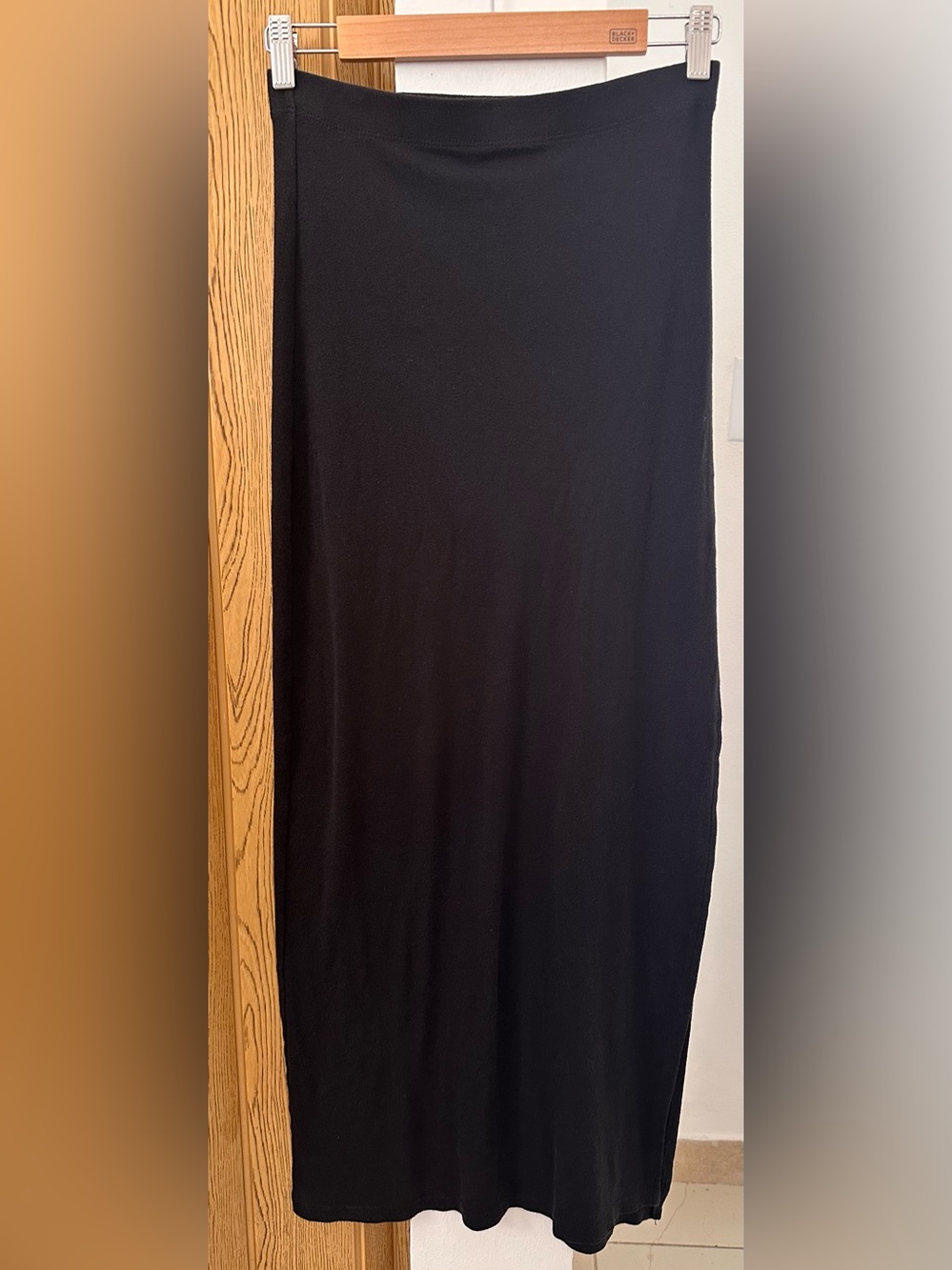 Forever 21 Black Fitted Maxi Skirt w/ Slit | Bodycon Minimal Basic Size S
